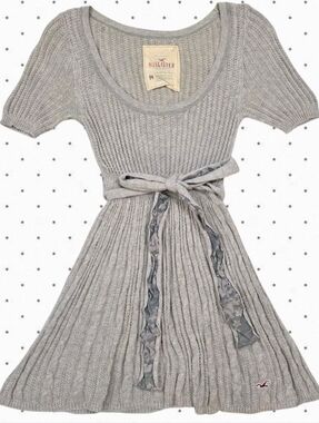 Hollister vintage babydoll knit dress/top with original tie